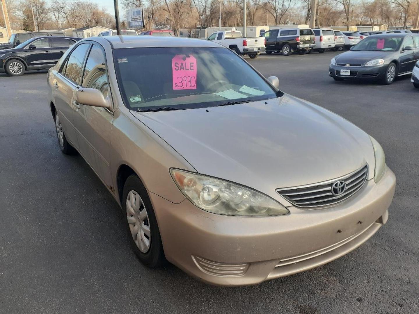 2005 Toyota Camry LE (4T1BE32K25U) with an 2.4L L4 DOHC 16V engine, located at 2015 Cambell Street, Rapid City, SD, 57701, (605) 342-8326, 44.066433, -103.191772 - CARFAX AVAILABLE - Photo#1